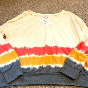 Peyton Jensen thin sweatshirt